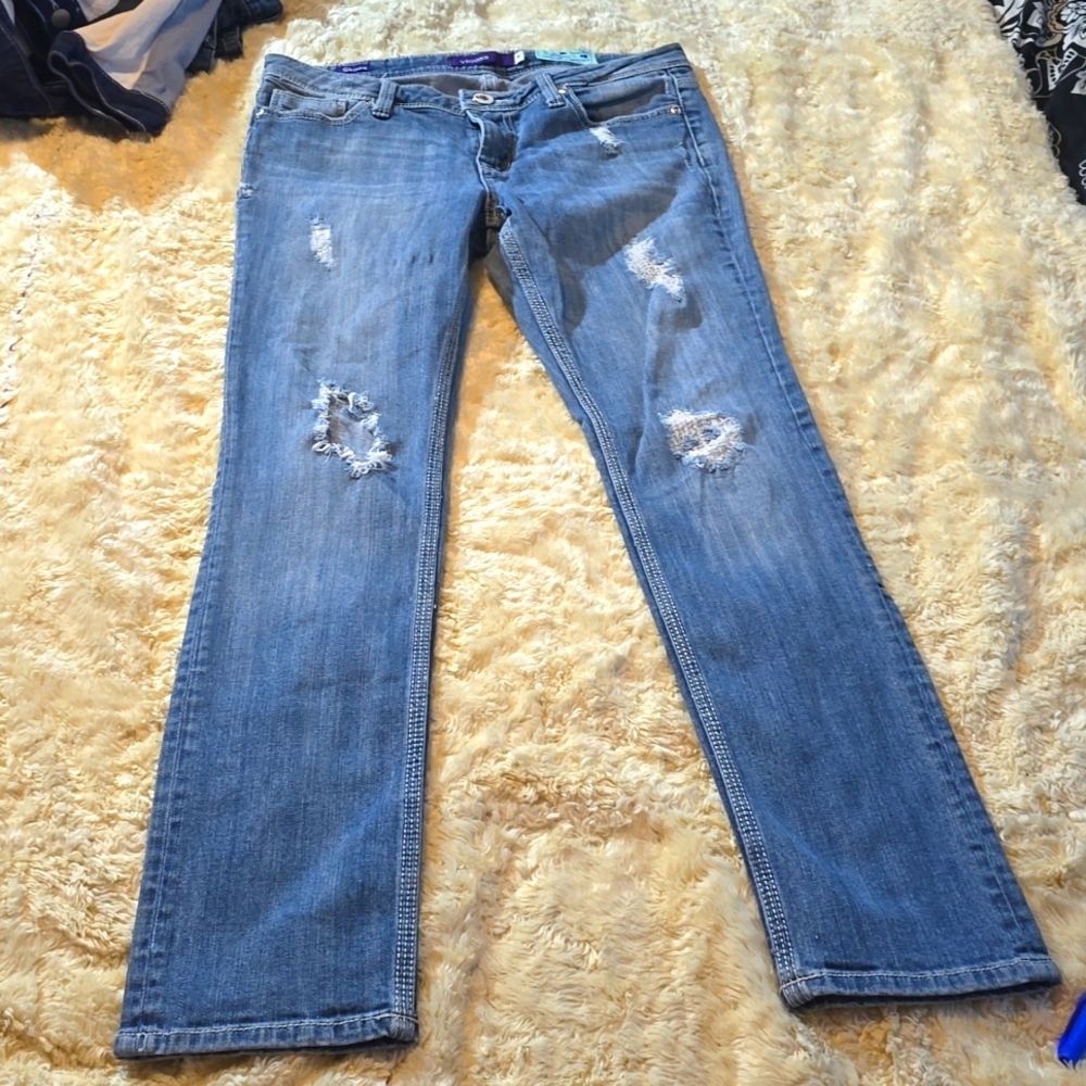 (3-20) Juniors VIGOSS Jeans Distressed size 7 button zip fly 5 poslckets skinny